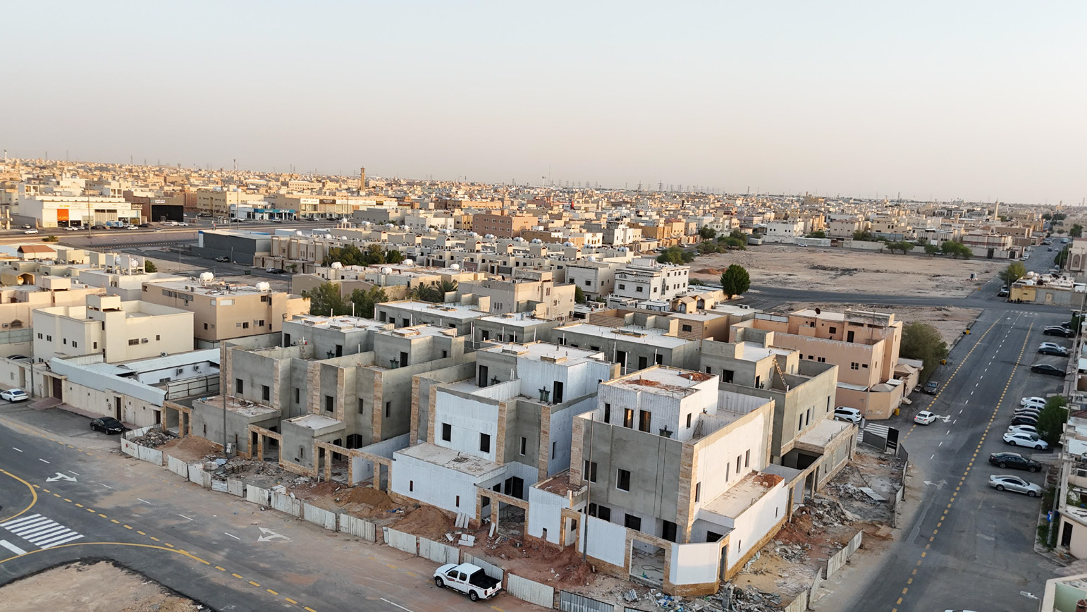 Azz Real Estate Company Profile